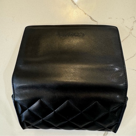 CHANEL Vintage Sunglasses - Picture 8 of 11